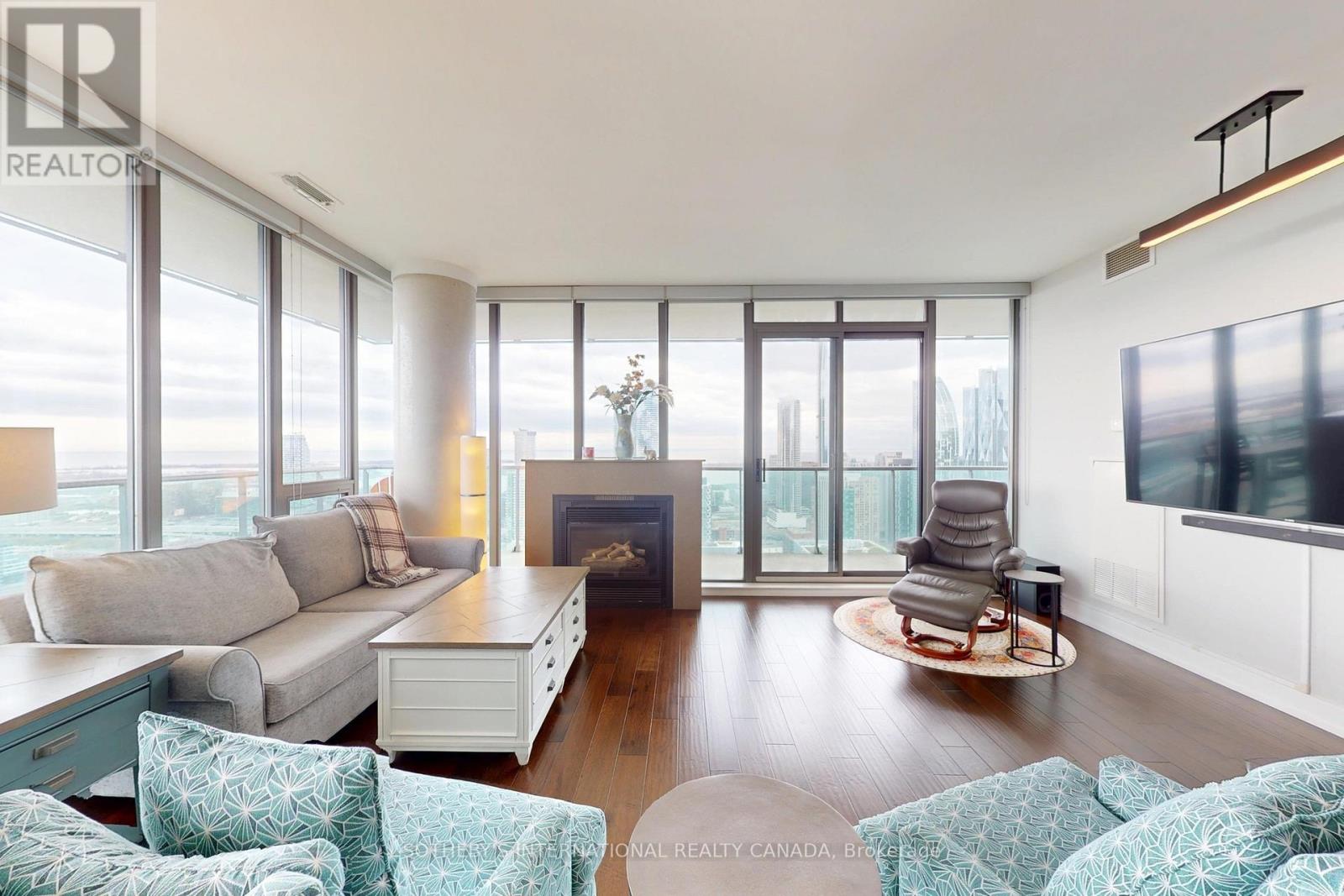 Apartment – 4204 - 33 LOMBARD STREET, Toronto – photo 4