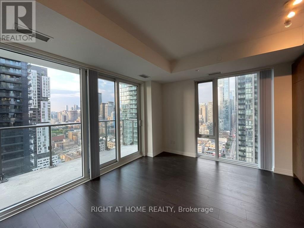 Apartment – 2828 - 28 WIDMER STREET, Toronto – photo 5