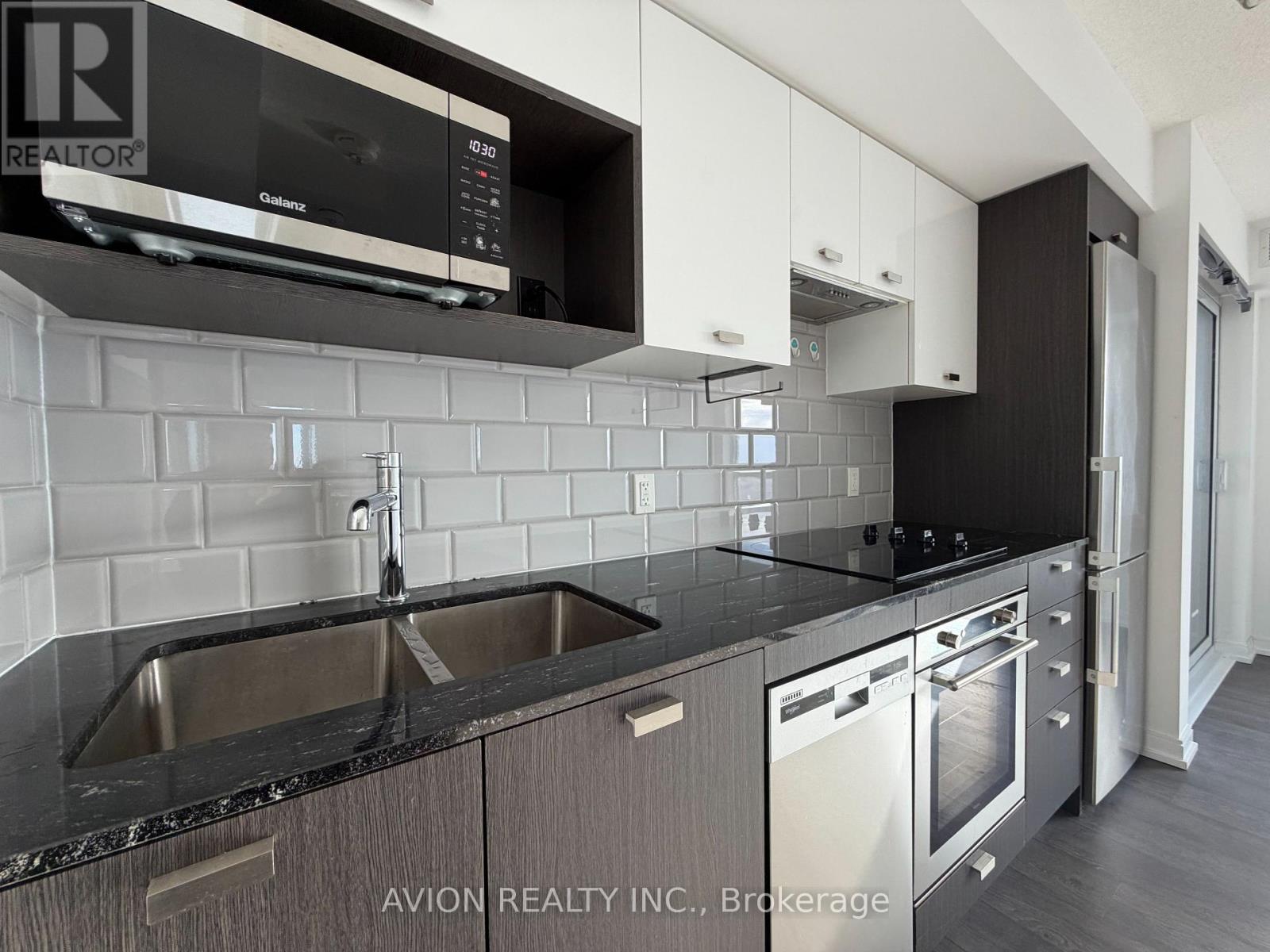 Apartment – 2722 - 275 VILLAGE GREEN SQUARE, Toronto – photo 2
