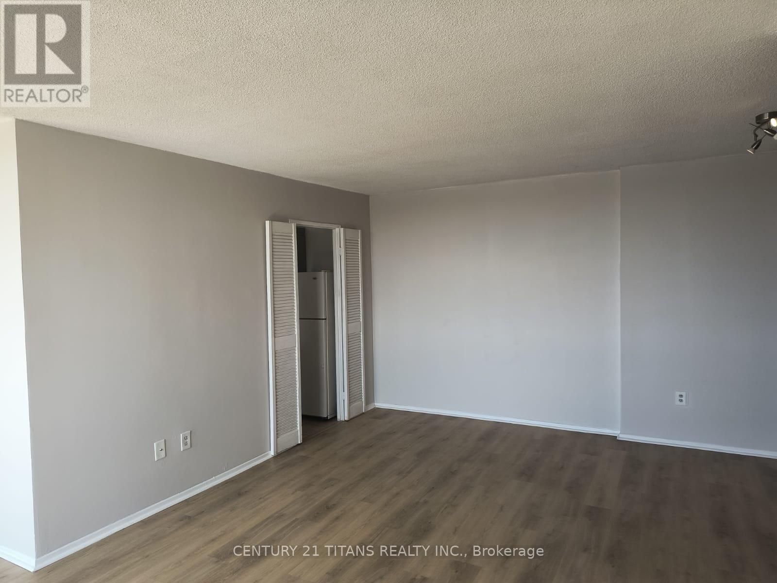 Apartment – 907 - 301 PRUDENTIAL DRIVE, Toronto – photo 2