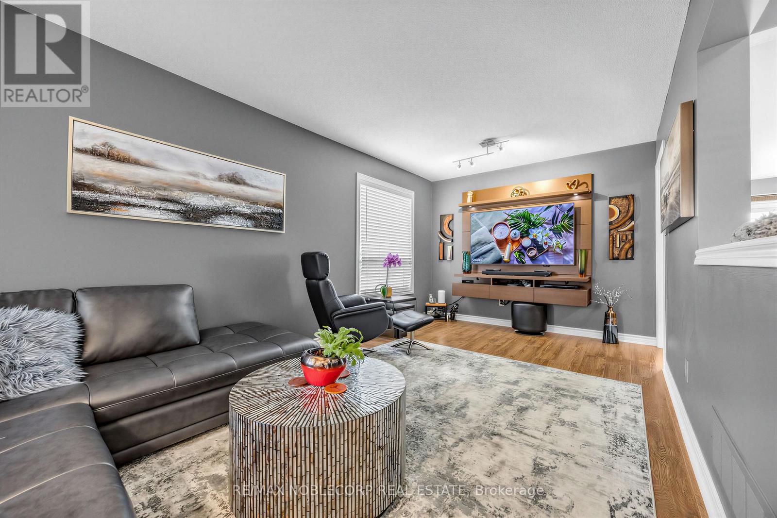 House – 61 WOODHAVEN CRESCENT, Richmond Hill – photo 5