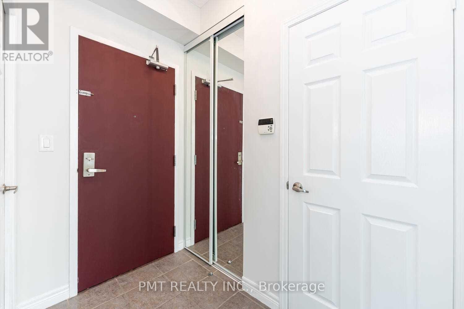Apartment – 3708 - 208 ENFIELD PLACE, Mississauga – photo 2