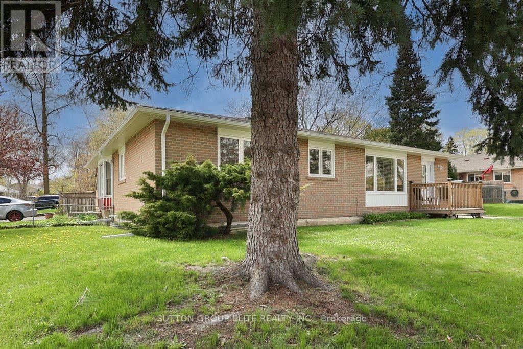 House – 1488 SWANAGE CRESCENT SW, Mississauga – photo 2