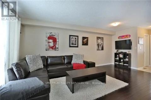 Row / Townhouse – 2584 VALLEYRIDGE DRIVE, Oakville – photo 5