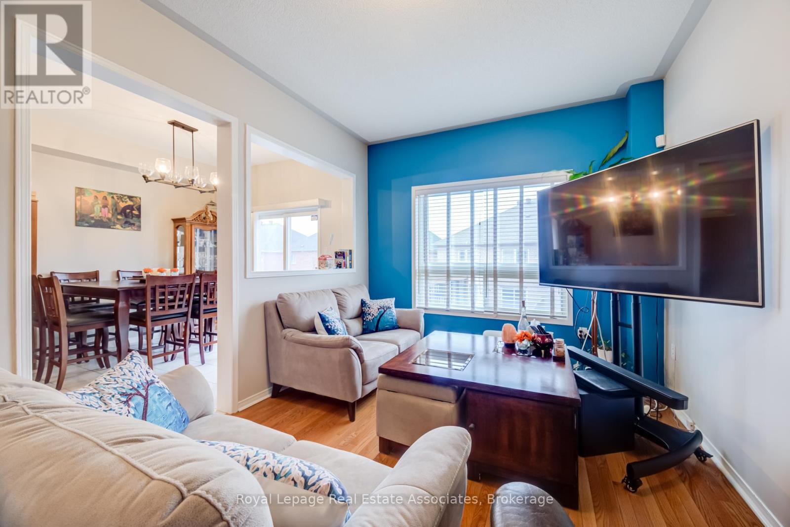 Row / Townhouse – 6603 JAZZY MEWS, Mississauga – photo 4