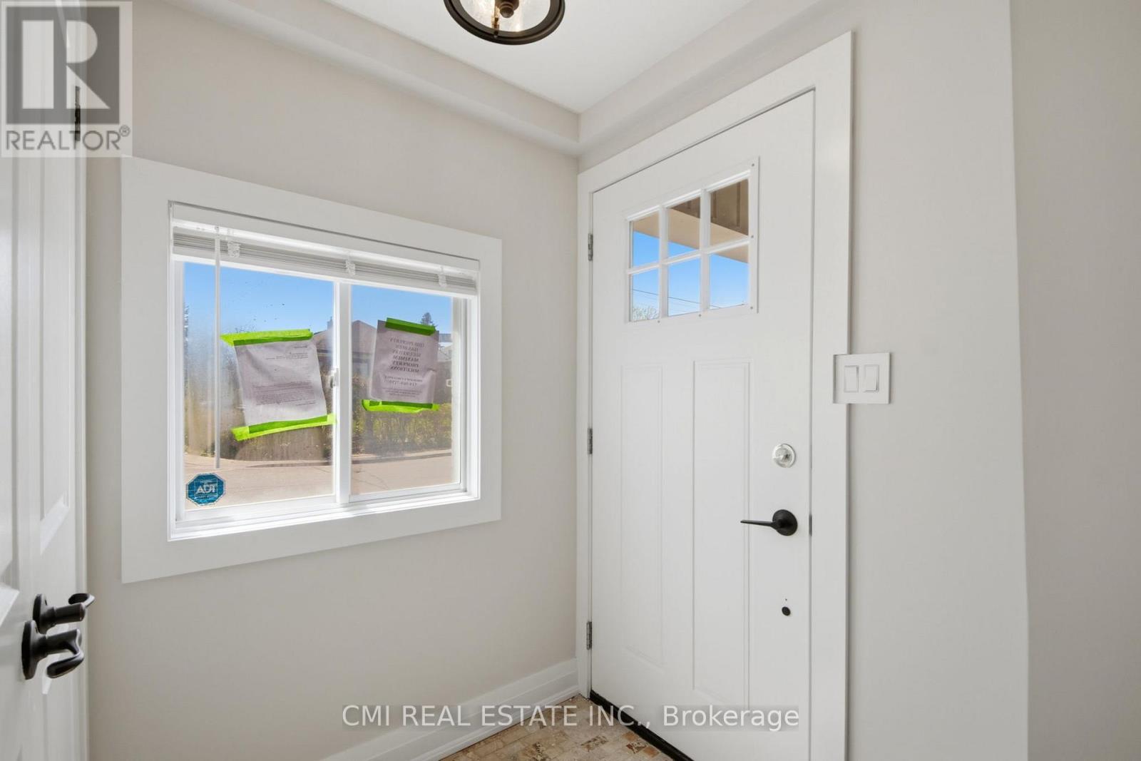 House – 120 NORTHLAND AVENUE, Toronto – photo 5