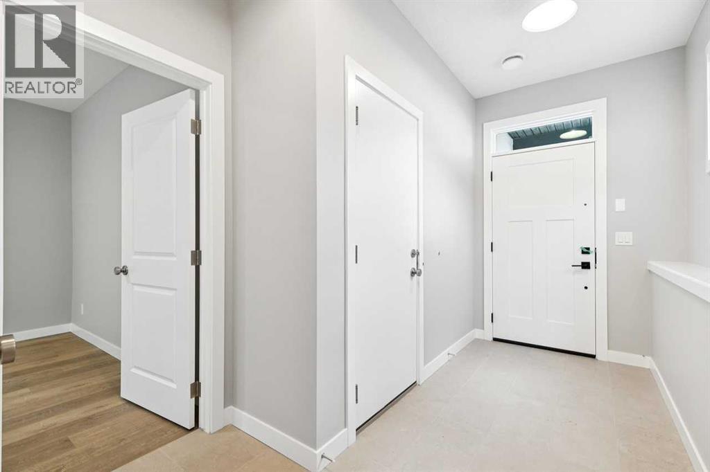 Duplex for Sale in 413 Shawnee Terrace SW|Calgary, Alberta T2Y0X5 3