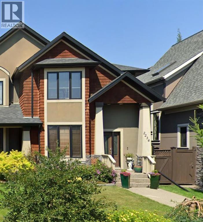 Duplex for Sale in 2234 Broadview Road NW|Calgary, Alberta T2N3J2 2
