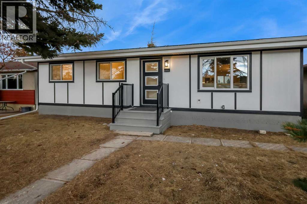 House for Sale in 6316 Travois Crescent NW|Calgary, Alberta T2K3S7