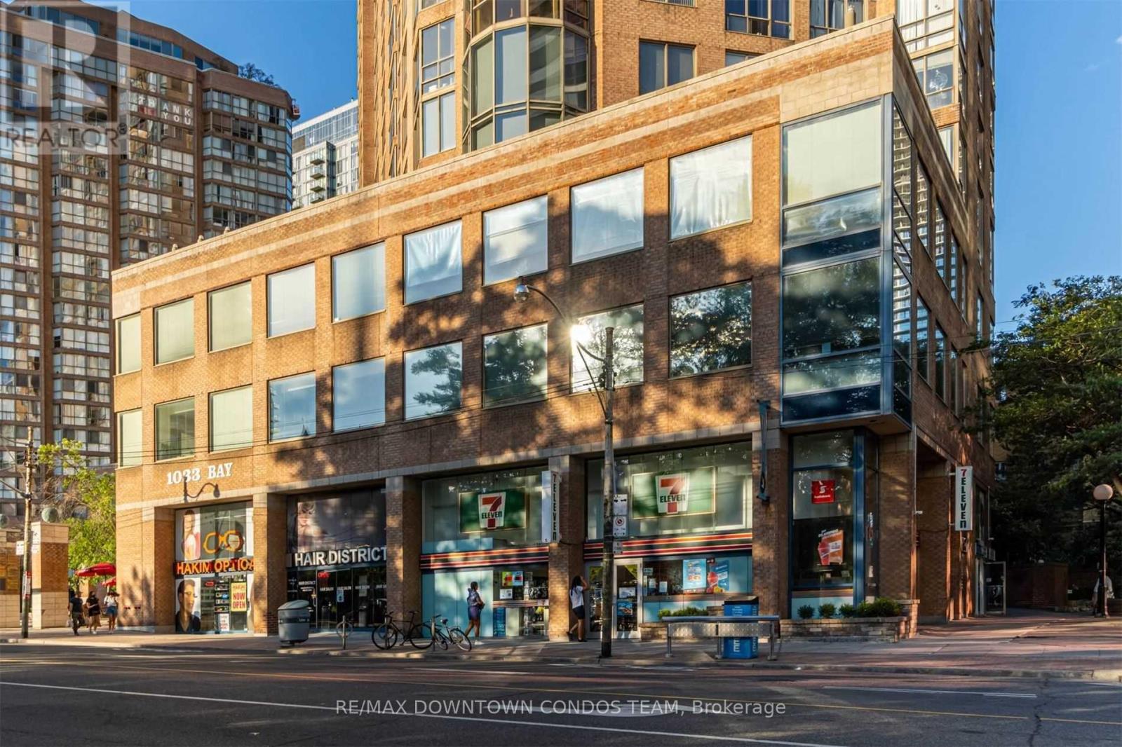 Apartment – 2116 - 44 ST JOSEPH STREET, Toronto – photo 3