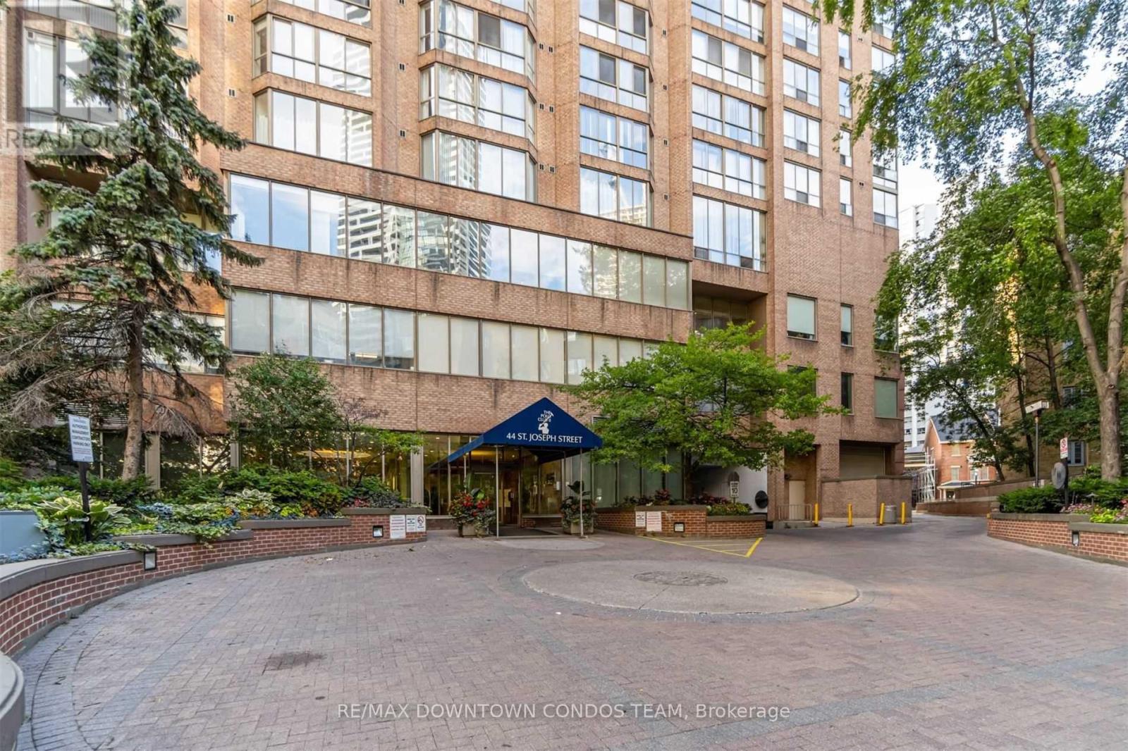 Apartment – 2116 - 44 ST JOSEPH STREET, Toronto – photo 4