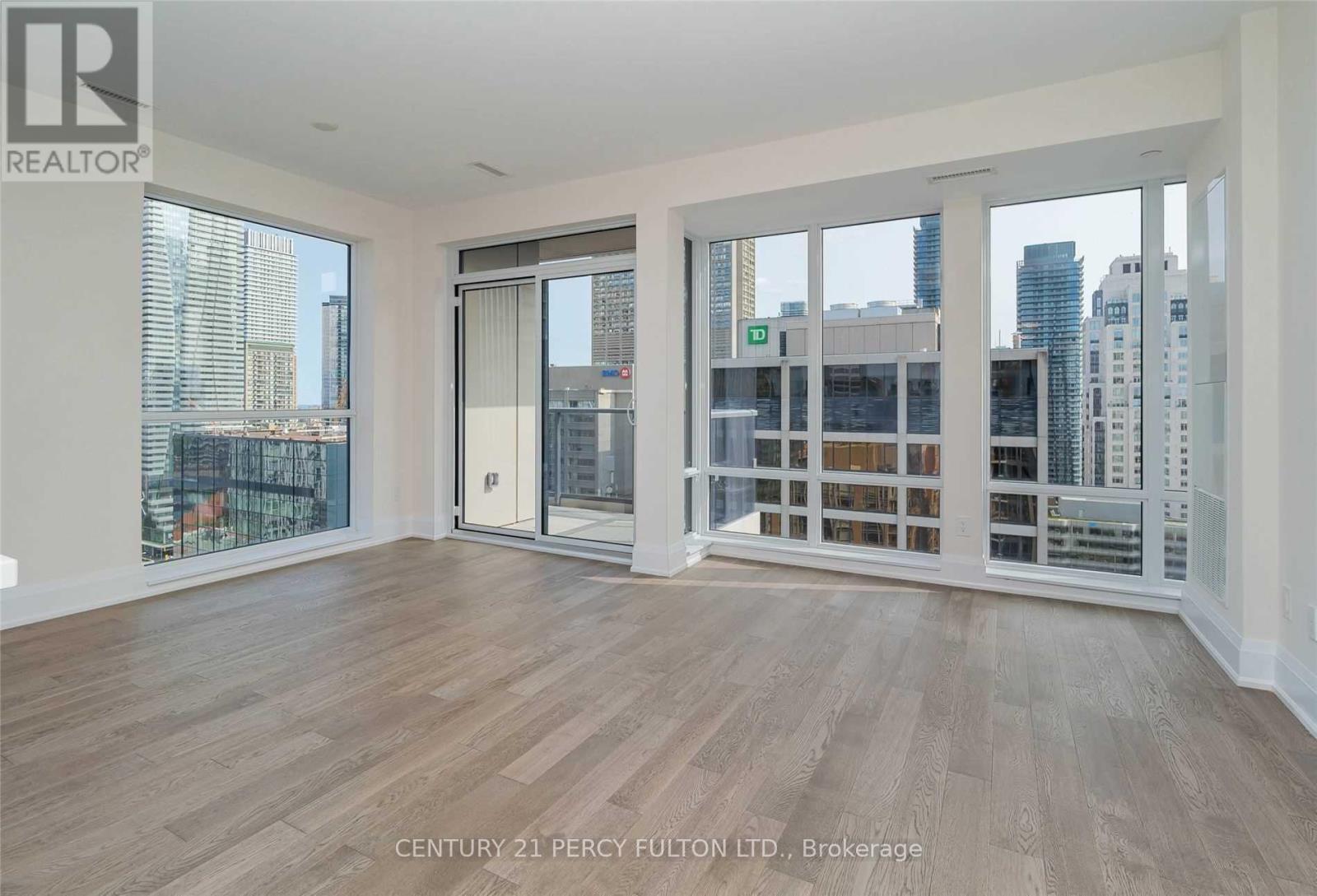 Apartment – 2207 - 88 CUMBERLAND STREET, Toronto – photo 4