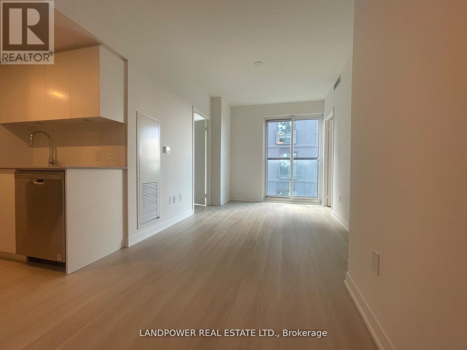 Apartment – 805 - 500 WILSON AVENUE, Toronto – photo 2