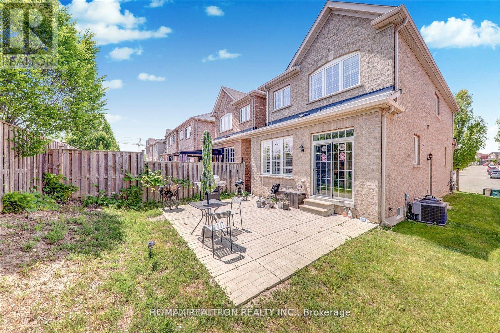 House – BASEMENT -65 KINCAID LANE, Markham – photo 2