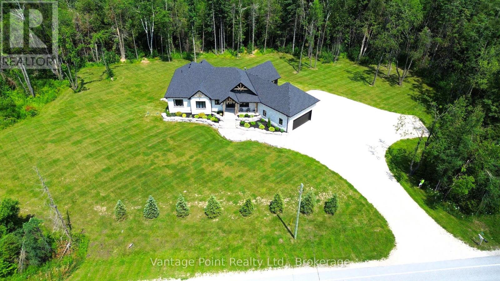For sale: 249311 GREY 9 ROAD, Grey Highlands, Ontario N0C1B0