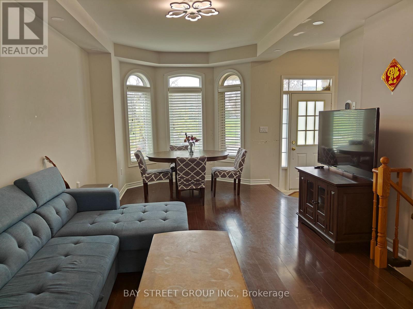 Row / Townhouse – 256 GLENASHTON DRIVE, Oakville – photo 2