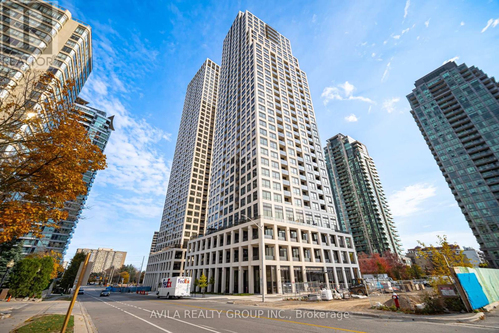 Apartment – 1910 - 36 ELM DRIVE W, Mississauga – photo 2