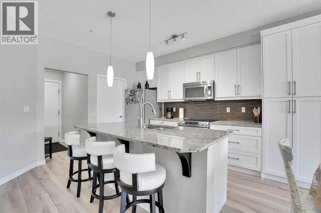 Apartment for Sale in 208, 402 Marquis Lane SE|Calgary, Alberta T3M2G7 5