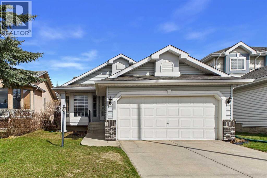 House for Sale in 14 Citadel Drive NW|Calgary, Alberta T3G3X7