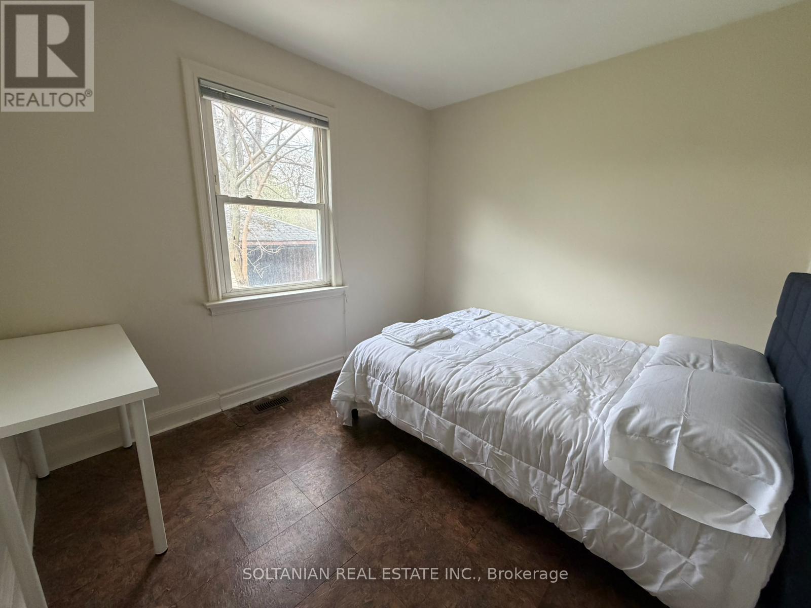 House – 197 FINCH AVENUE E, Toronto – photo 5