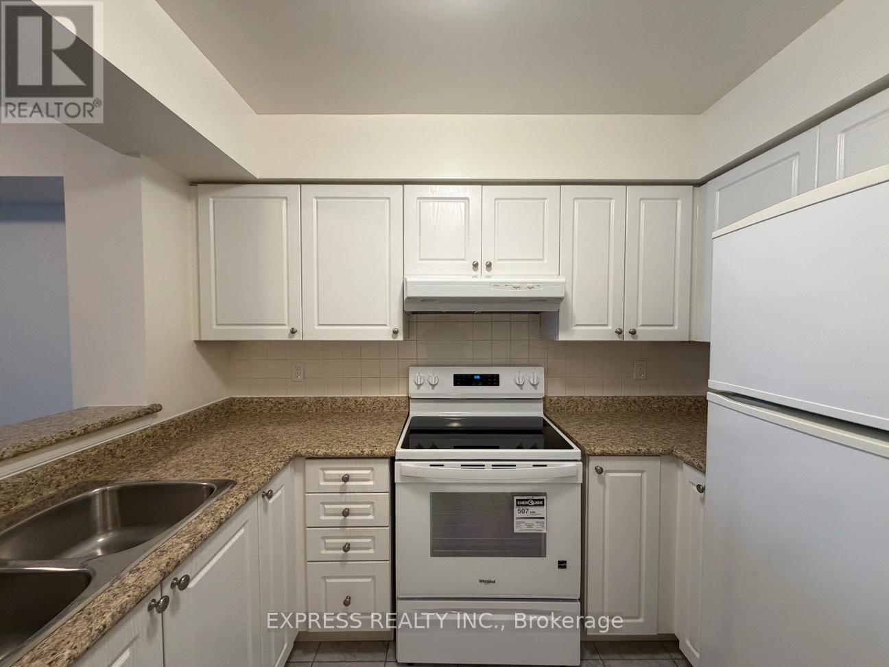 Apartment – 2101 - 18 HILLCREST AVENUE, Toronto – photo 2