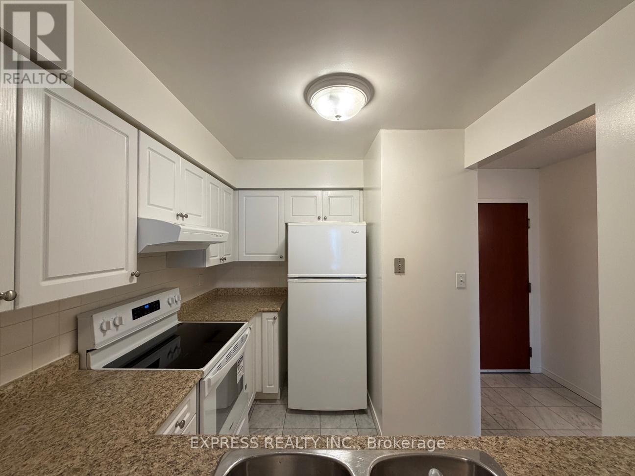 Apartment – 2101 - 18 HILLCREST AVENUE, Toronto – photo 3