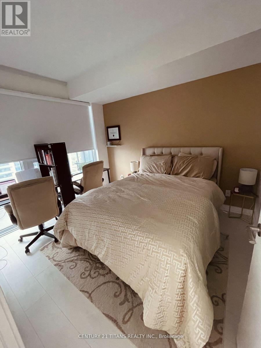 Apartment – 1922 - 19 WESTERN BATTERY ROAD, Toronto – photo 3
