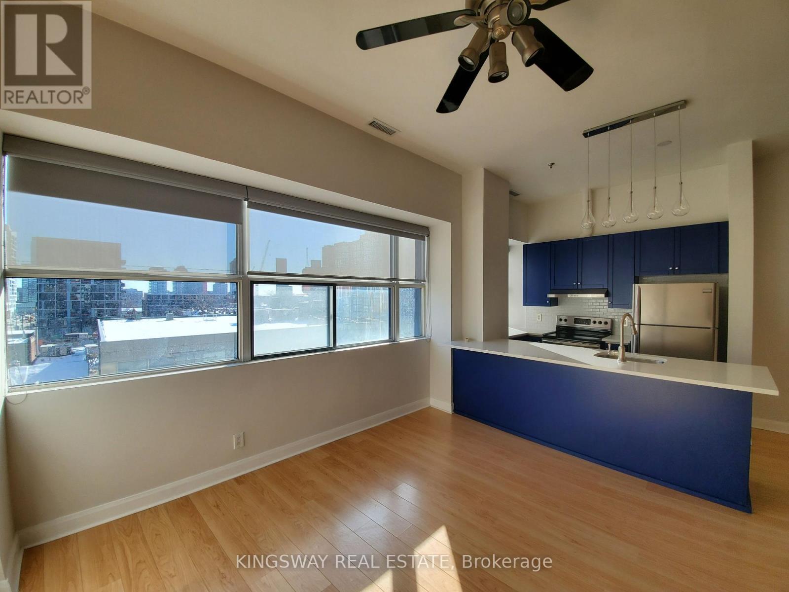 Apartment – 414 - 700 KING STREET W, Toronto – photo 4