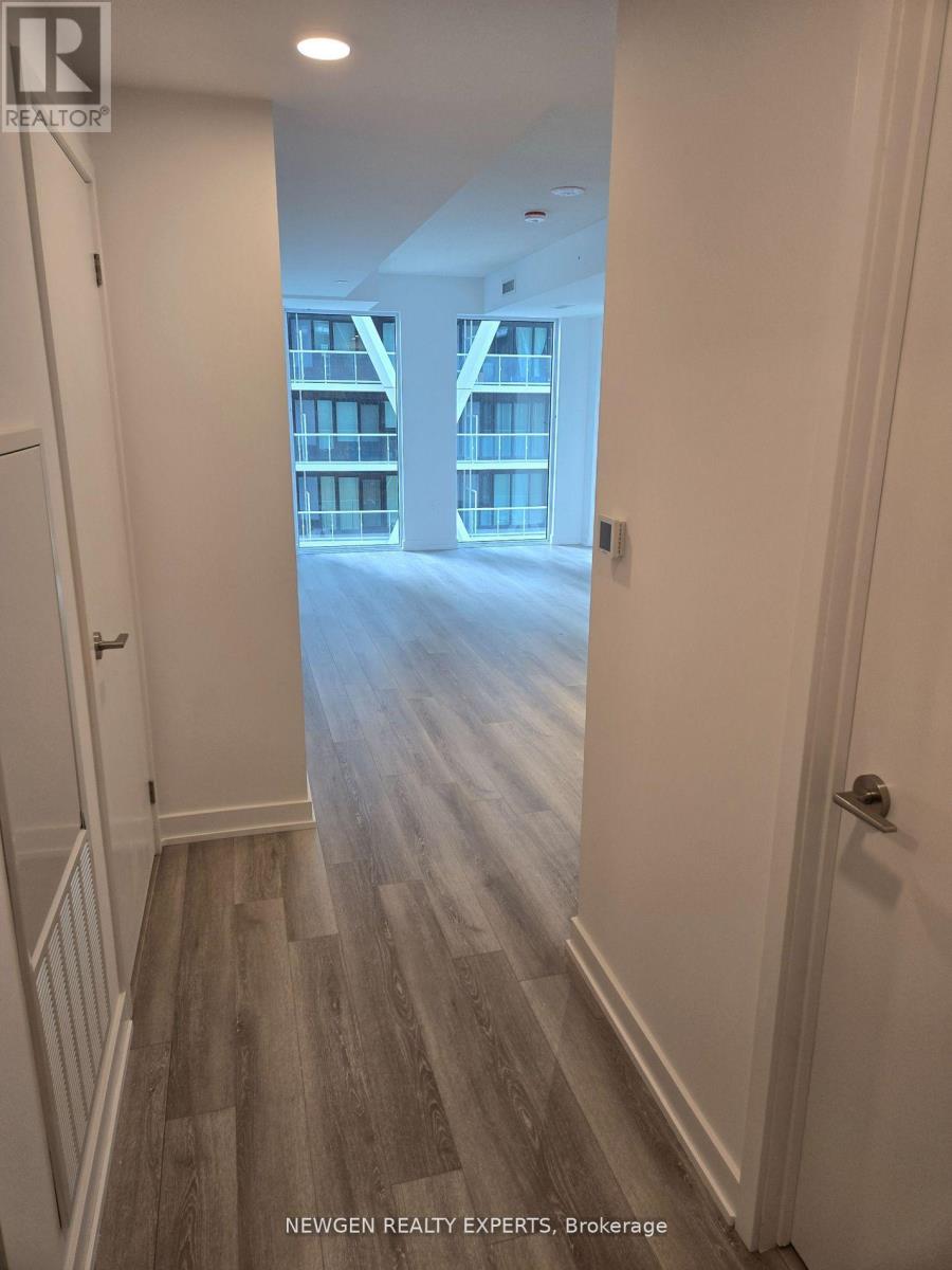 Apartment – 1705 - 238 SIMCOE STREET, Toronto – photo 3