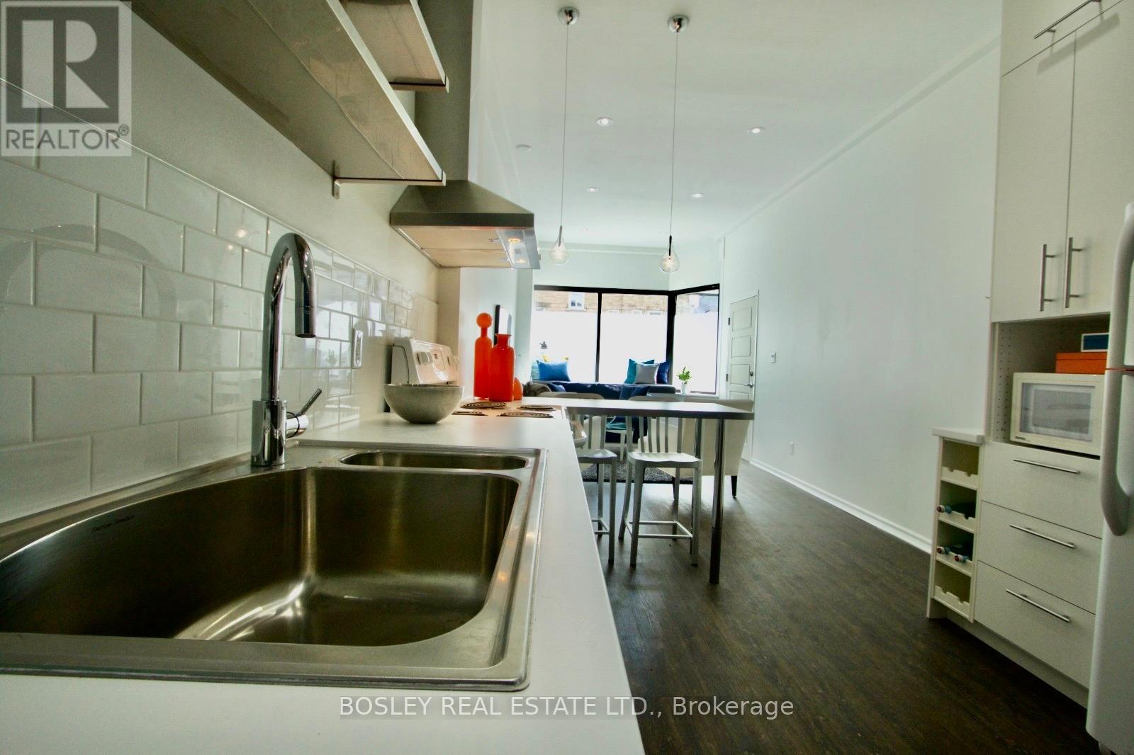 Duplex – 1 - 866 BROADVIEW AVENUE, Toronto – photo 5