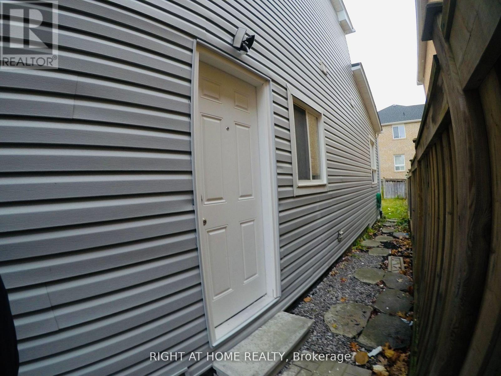 House – LOWER - 1446 CORDICK STREET, Oshawa – photo 3