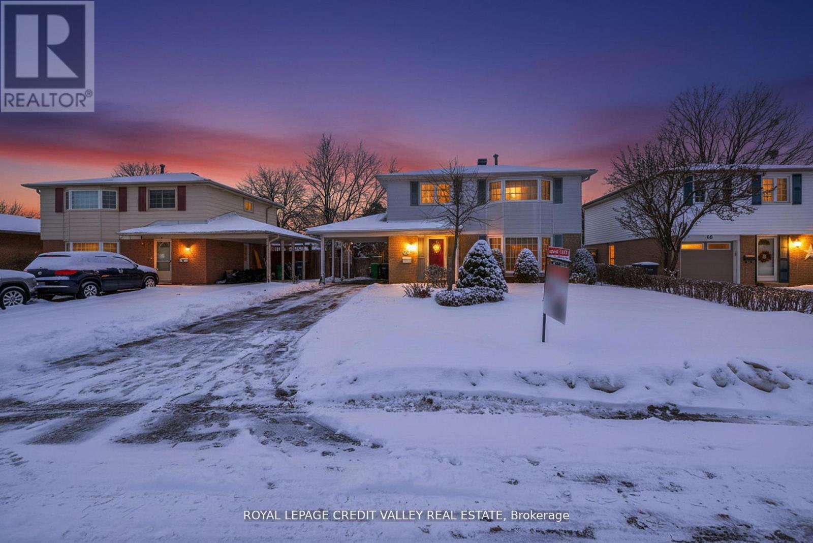 House – 43 BENTON STREET, Brampton – photo 2