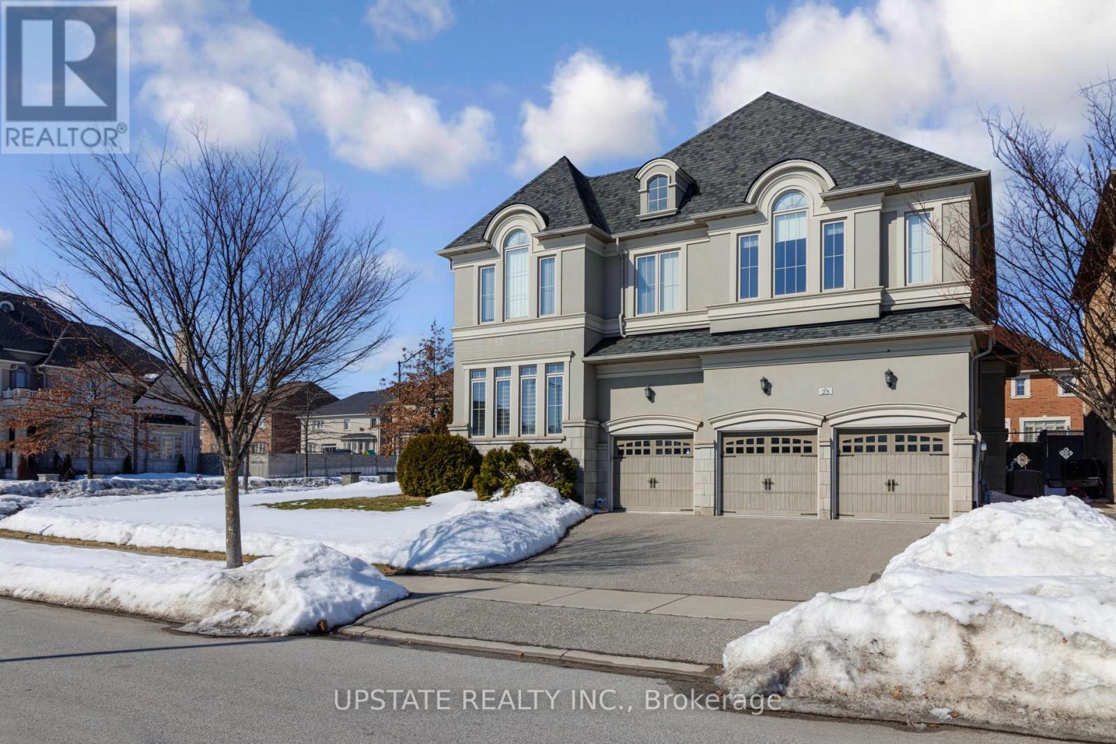 House – 23 DALMENY DRIVE, Brampton – photo 3