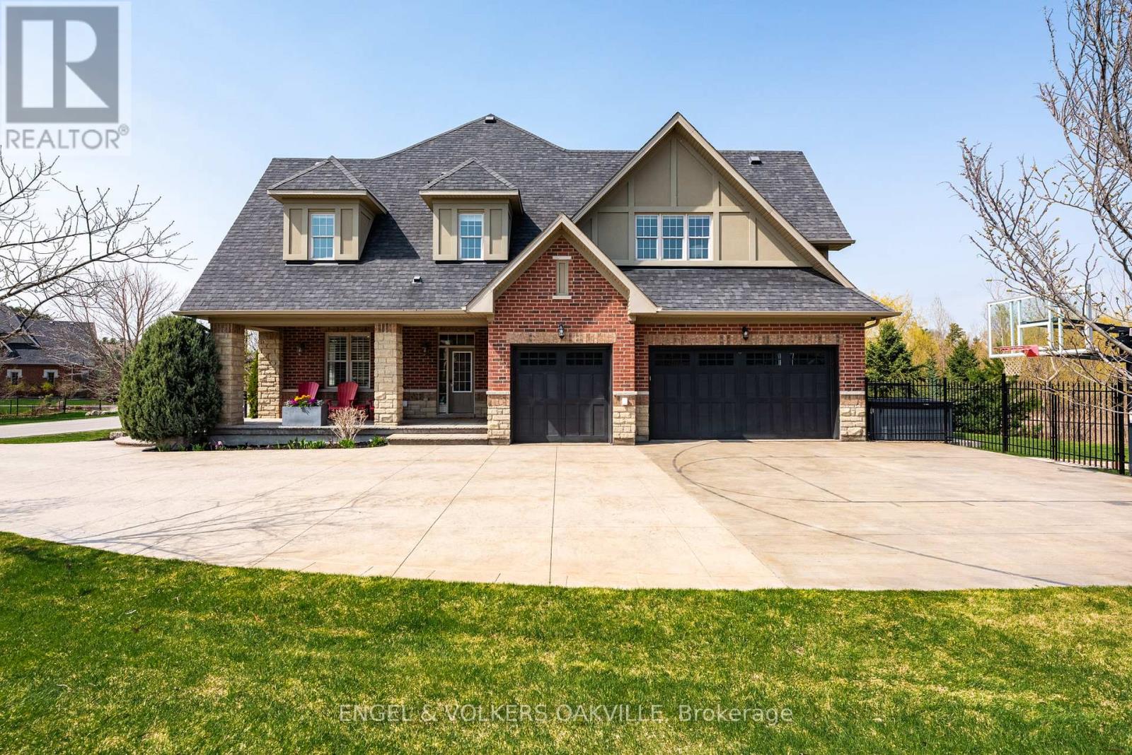House – 33 BARRACLOUGH BOULEVARD, Halton Hills – photo 5