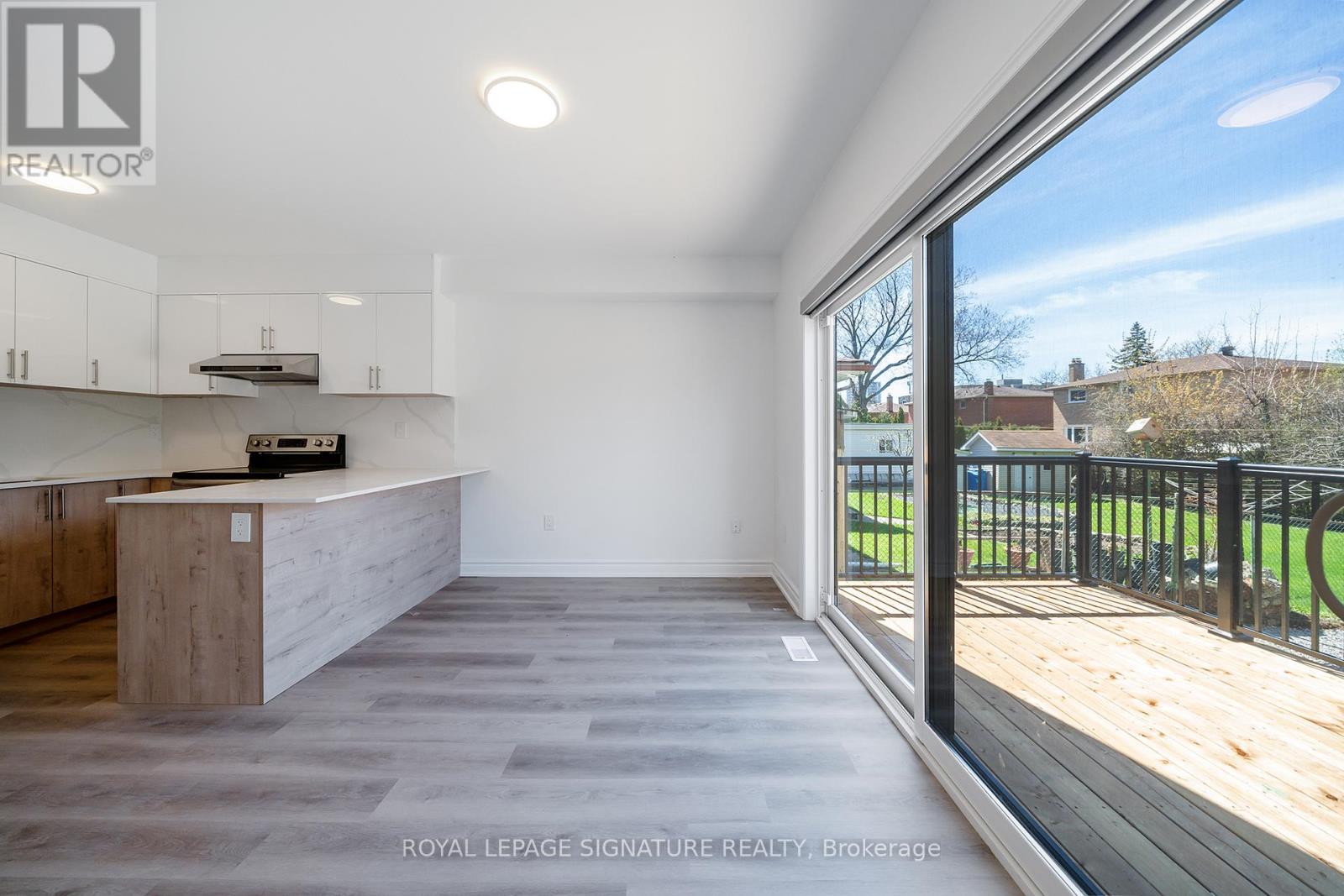 Fourplex – 2 - 2052 PHARMACY AVENUE, Toronto – photo 2