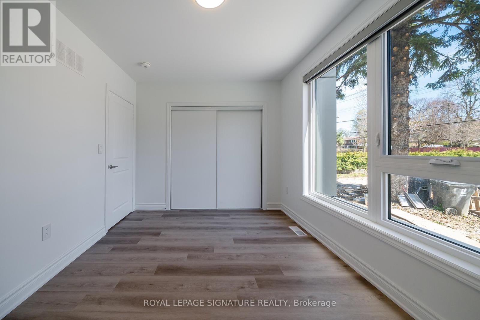 Fourplex – 2 - 2052 PHARMACY AVENUE, Toronto – photo 5