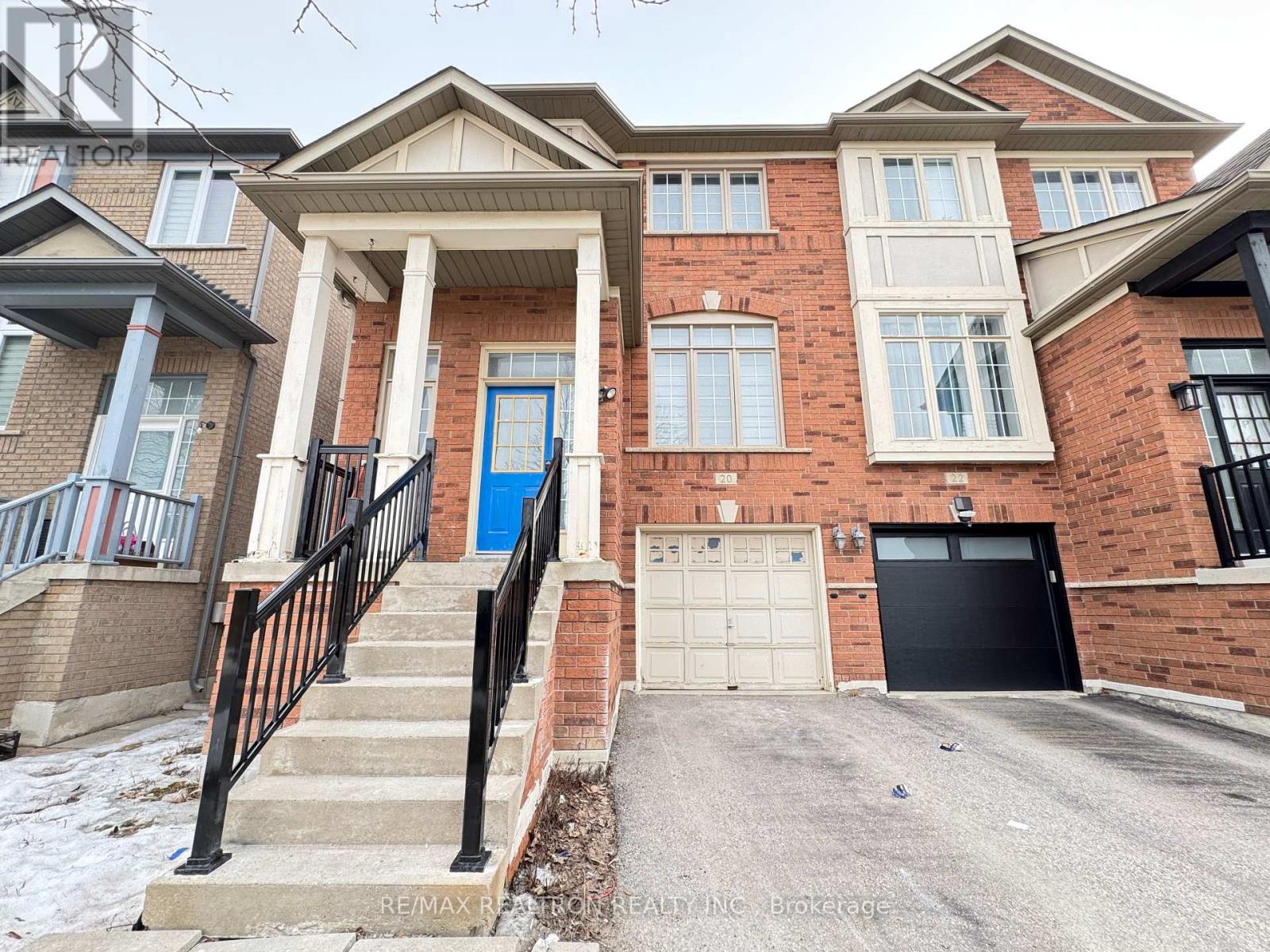 House – 20 MADISON HEIGHTS BOULEVARD, Markham – photo 2