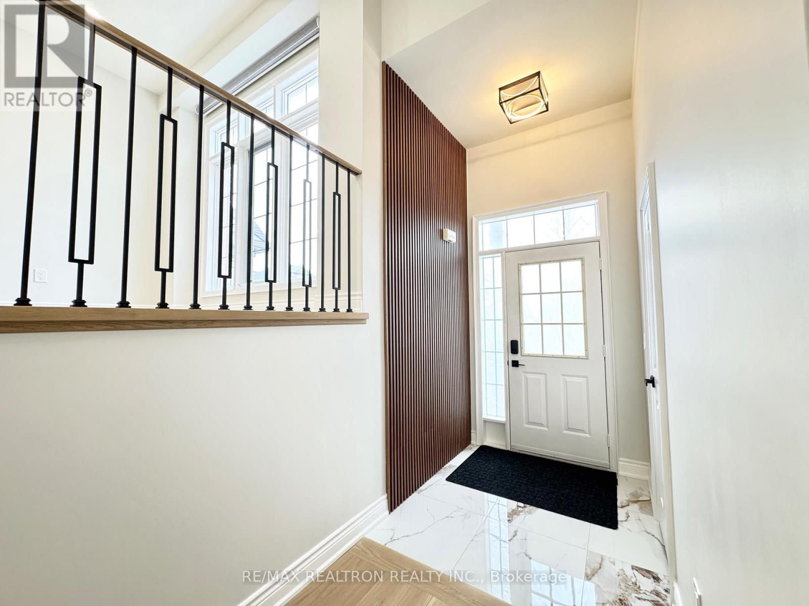 House – 20 MADISON HEIGHTS BOULEVARD, Markham – photo 3