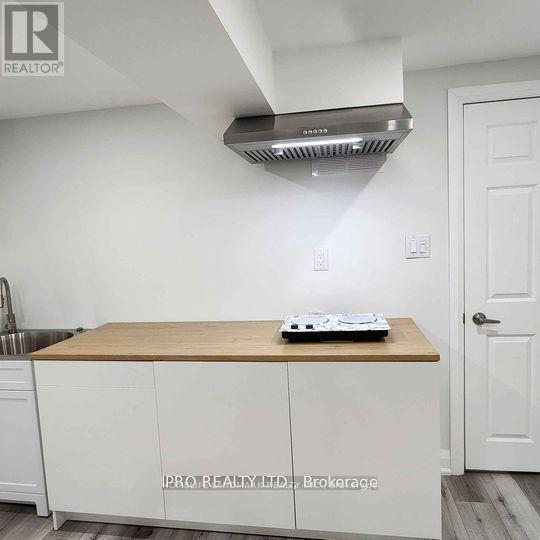 House – 2595 WINDJAMMER ROAD, Mississauga – photo 3