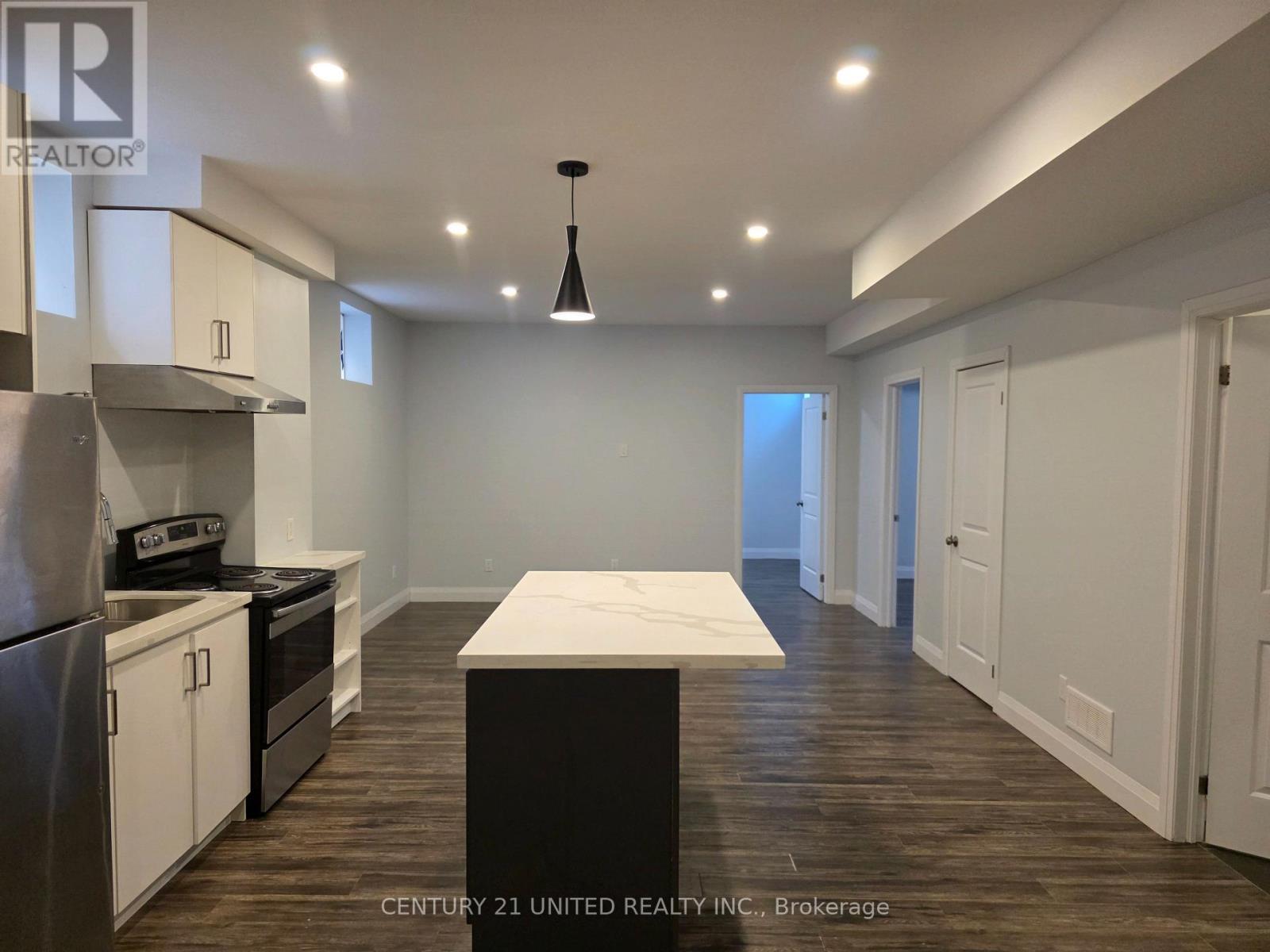 House – BASEMENT - 33 HAYERAFT STREET, Whitby – photo 4