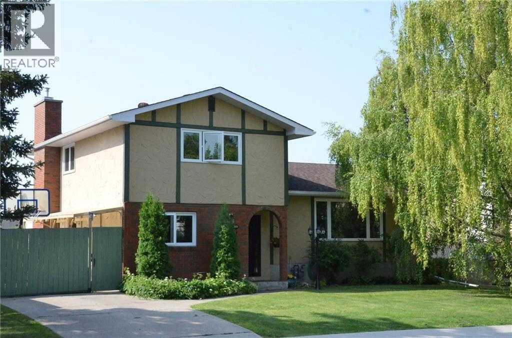 House for Sale in 3711 Beaver Road NW|Calgary, Alberta T2L1W9