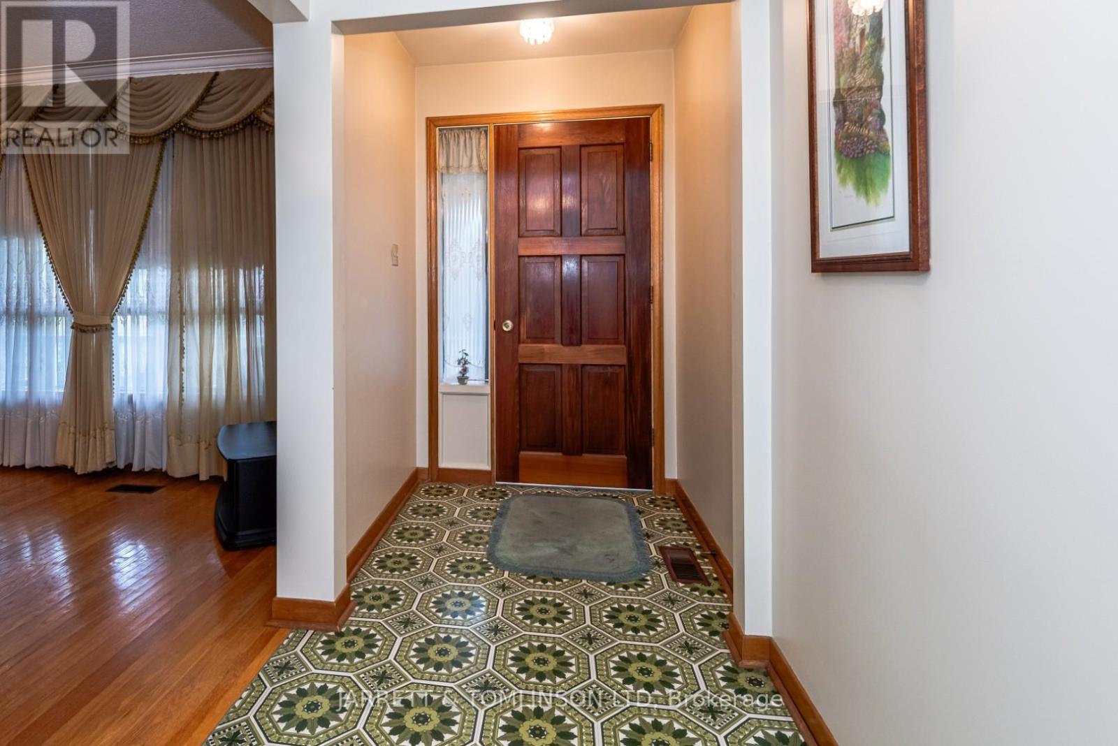 House – 280 CUMMER AVENUE E, Toronto – photo 4