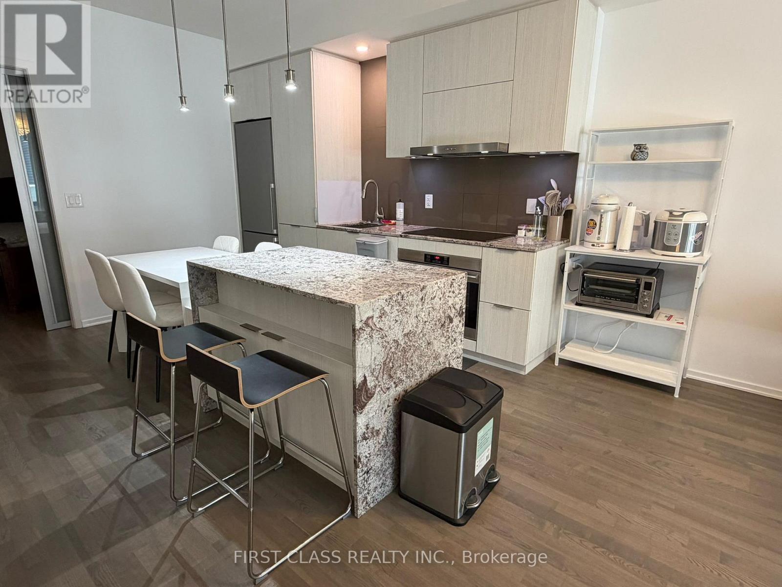 Apartment – 317 - 1 BLOOR STREET, Toronto – photo 5