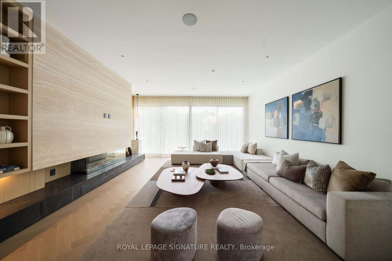 House – 126 SHERWOOD AVENUE, Toronto – photo 3