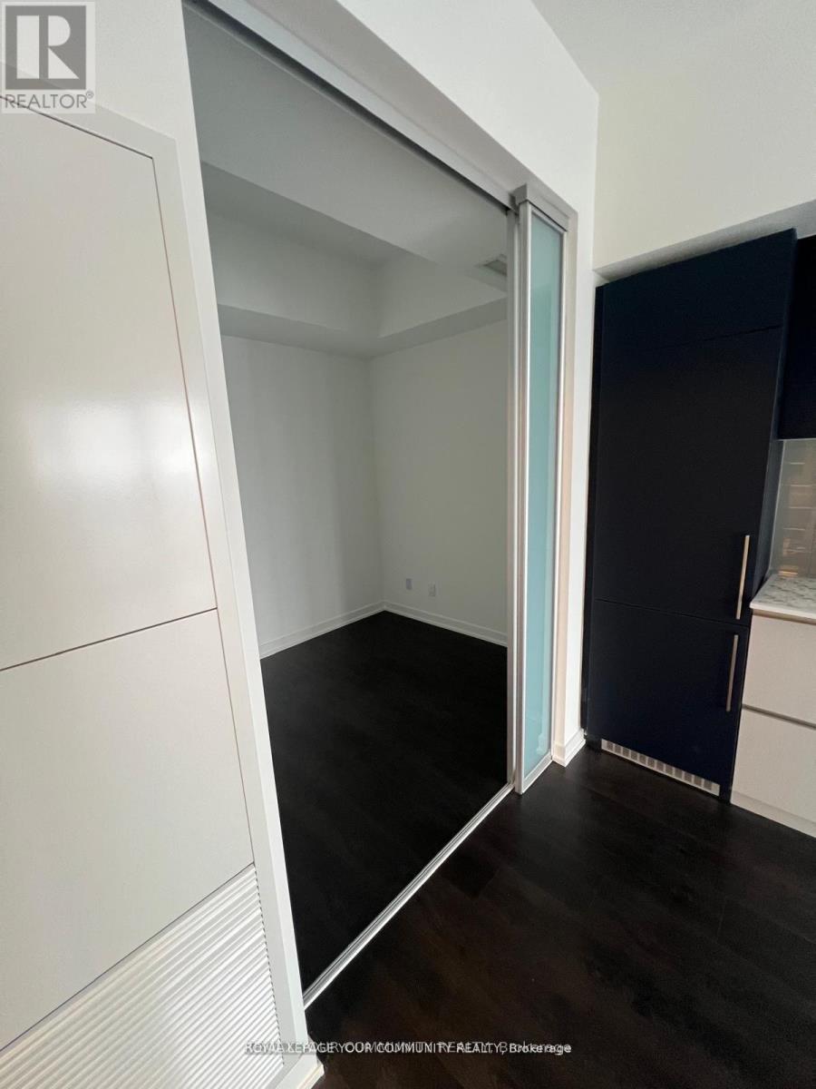 Apartment – LPH 01 - 319 JARVIS STREET, Toronto – photo 2