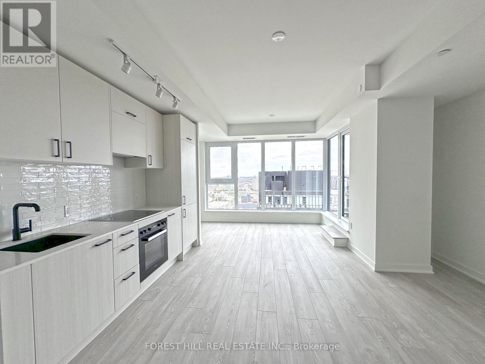 Apartment – 3810 - 1 QUARRINGTON LANE, Toronto – photo 2