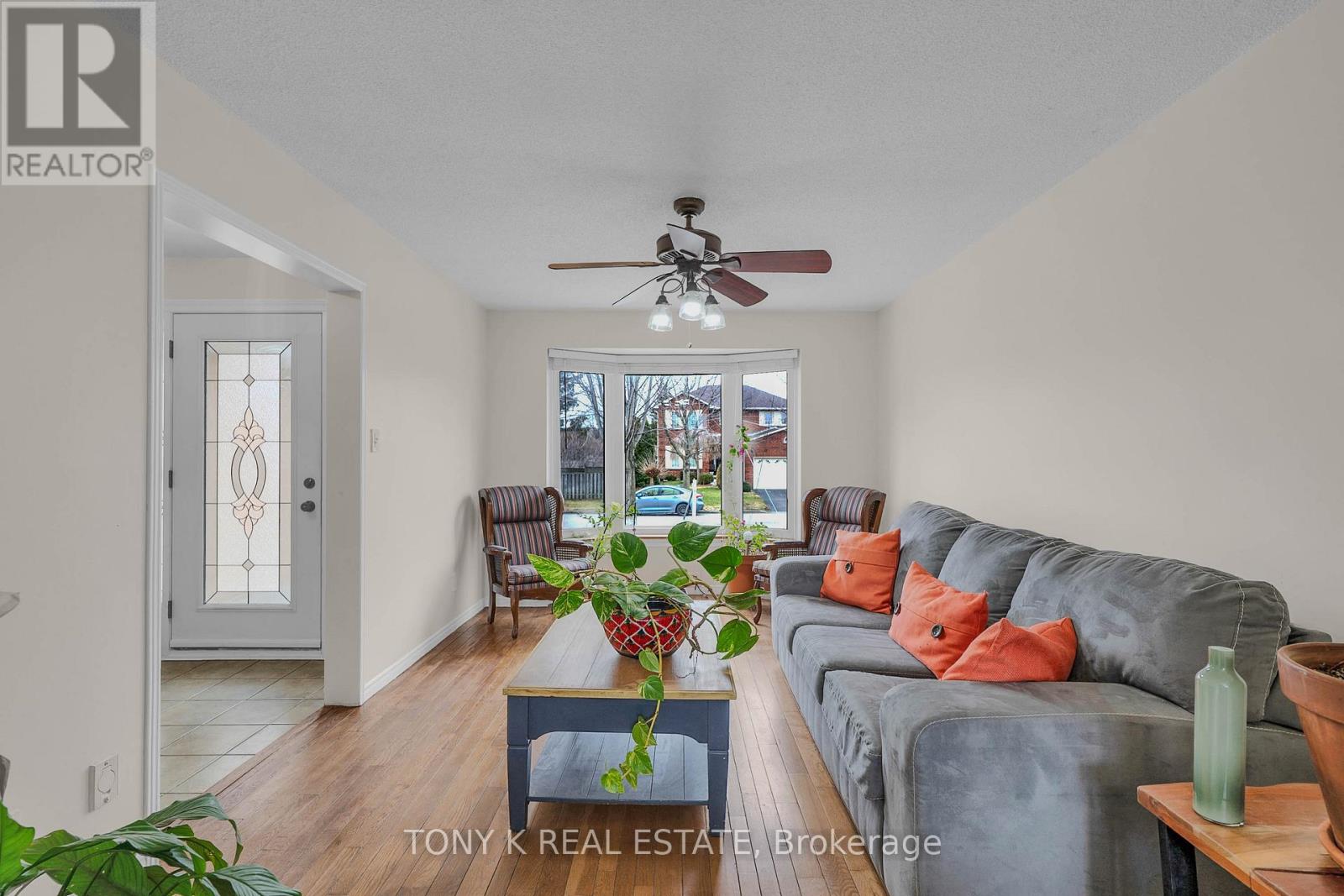 House – 27 INGLEBOROUGH DRIVE, Whitby – photo 2