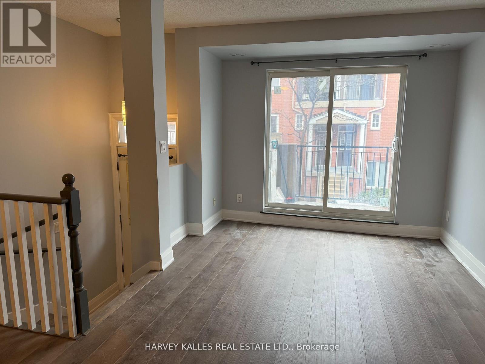 Row / Townhouse – 710 - 1881 MCNICOLL AVENUE, Toronto – photo 3