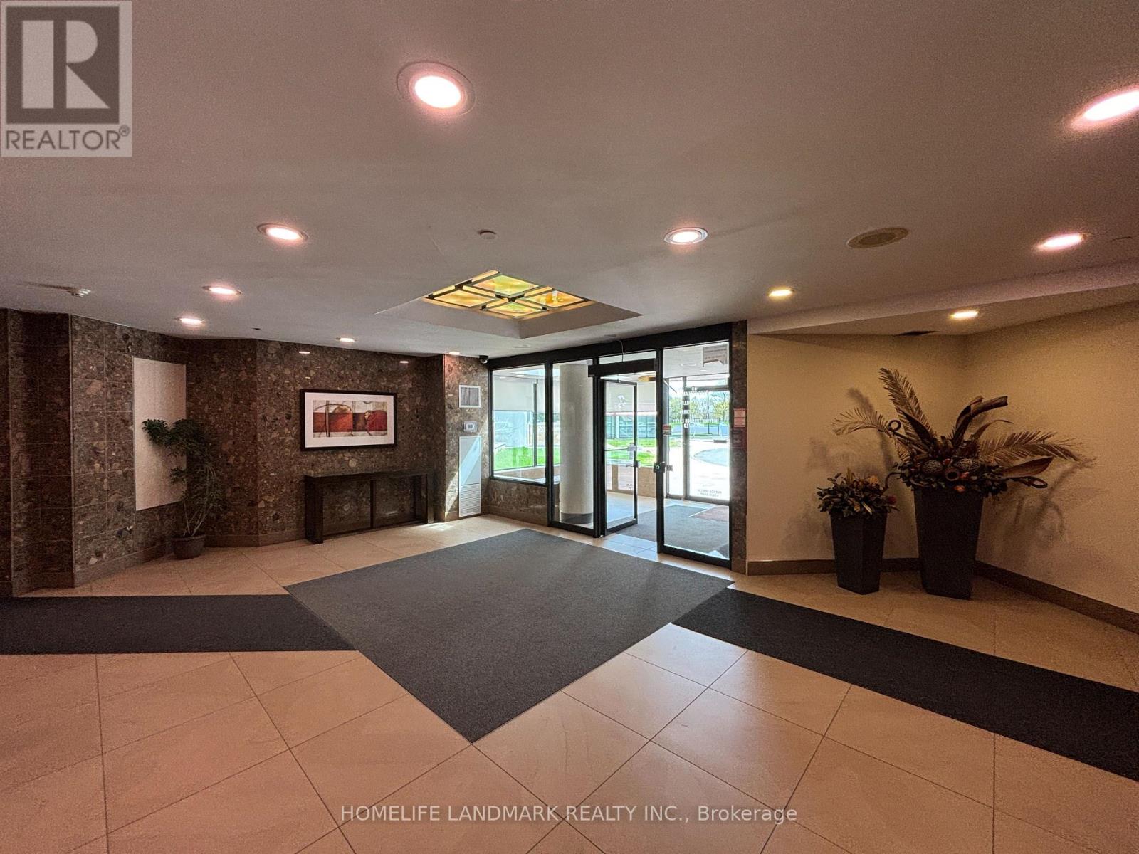 Apartment – 1202 - 330 ALTON TOWERS CIRCLE, Toronto – photo 3