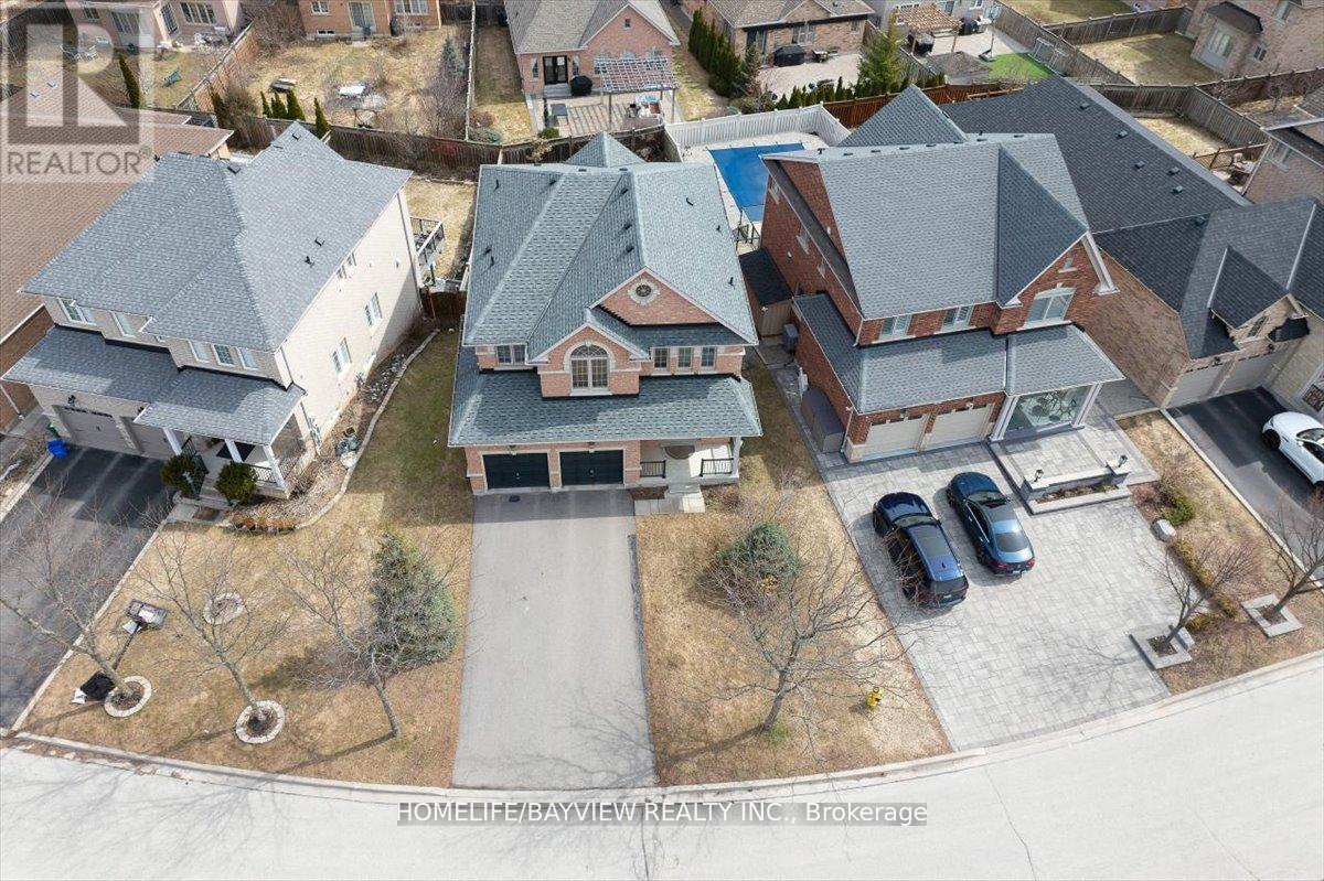 House – 27 DONZI LANE, Vaughan – photo 3